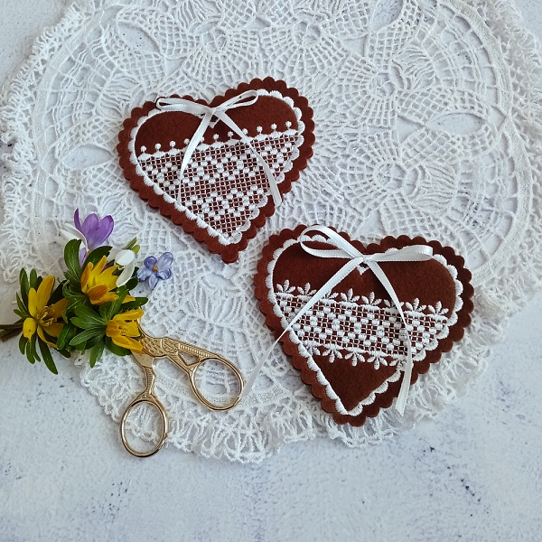 Perníková srdce     SADA 2 KS