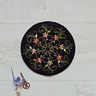 Aplikace Květinová mandala III.